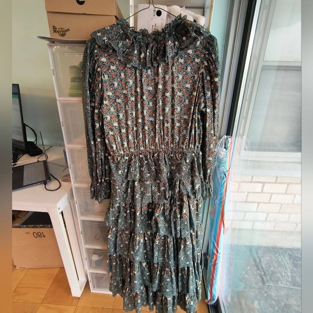 Ulla Johnson Odile raffled Floral broderie anglaise cotton Poplin midi dress 8 - Picture 6 of 12